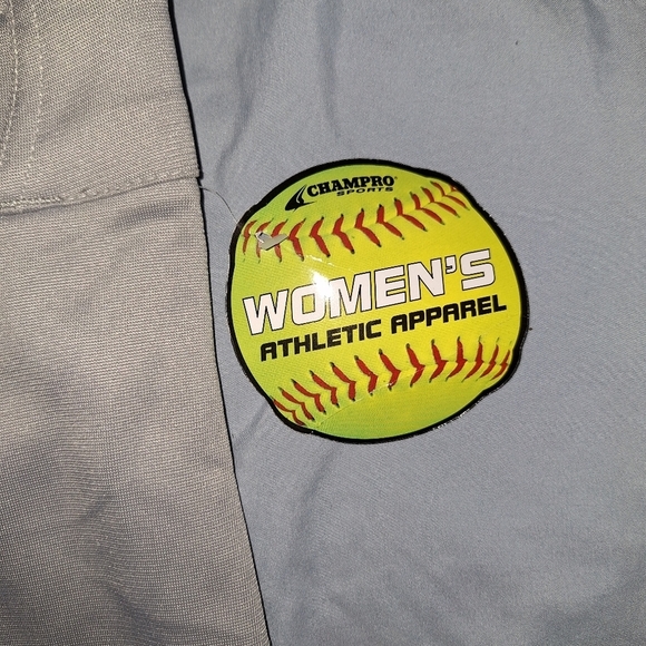 Champro ladies softball/baseball pants in a size medium.  NWT. Athletic apparel - Picture 2 of 5